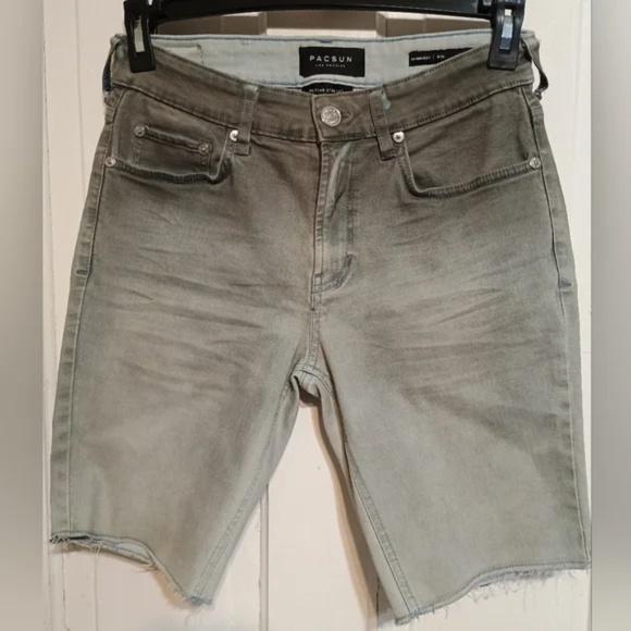 PacSun denim shorts - Picture 1 of 4